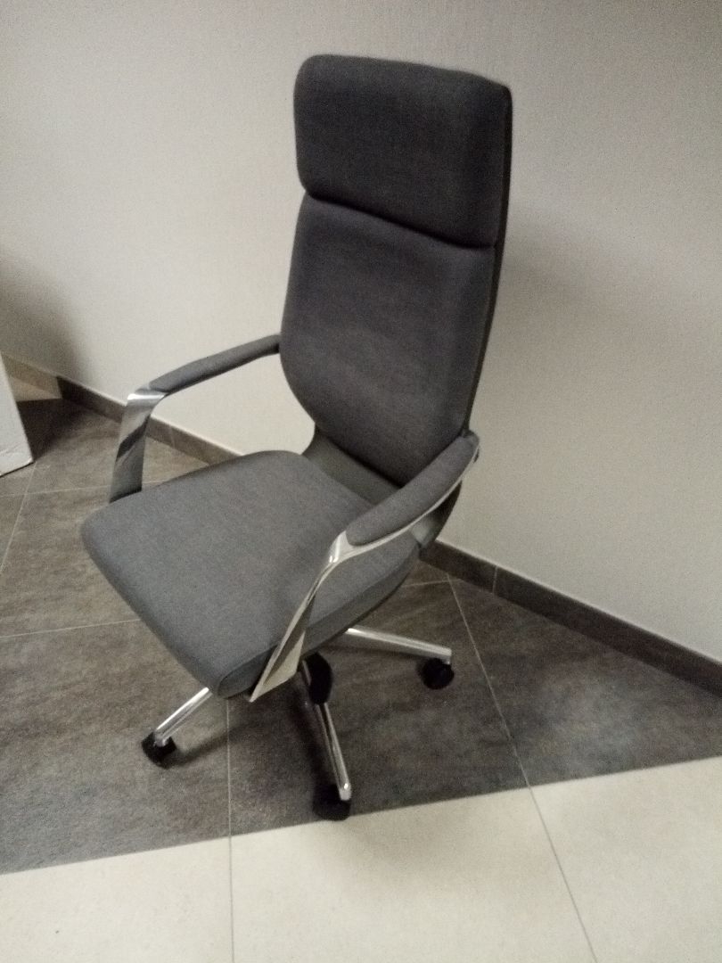 Кресло для руководителя Everprof Paris Ткань Темно-серый