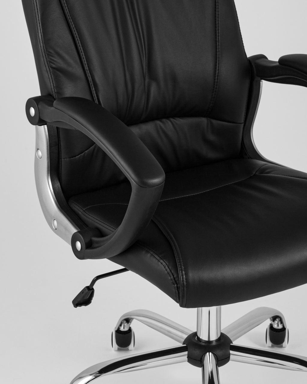 Кресло руководителя TopChairs Tower Черный