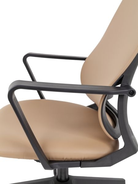 Кресло руководителя Chairman 545 экокожа Бежевый