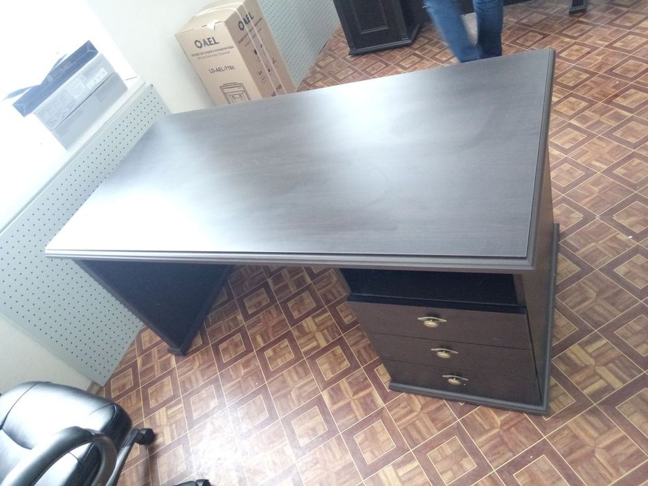 Стол для руководителя RDT 168(R) Венге