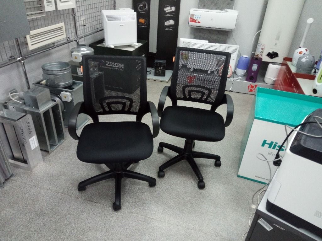Кресло оператора CHAIRMAN 696 черный