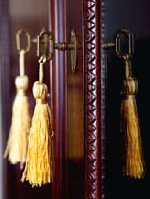 Наполнение одностворчатого шкафа Bergamo 20553 Классический орех