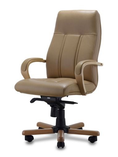 Кресло с высокой спинкой на крестовине Босс D100 Бежевое