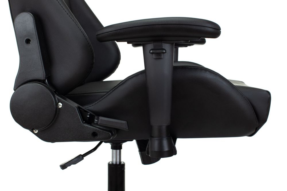 Кресло игровое ZOMBIE FORMULA RED