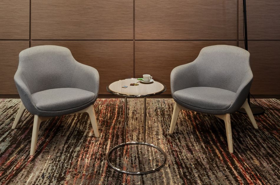 Кресло NOBLE WOOD L14 OAK W/M 160 Светло-серое