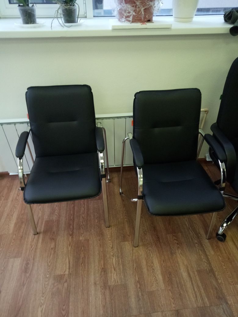Кресло посетителя CHAIRMAN 850 Terra 118 черный