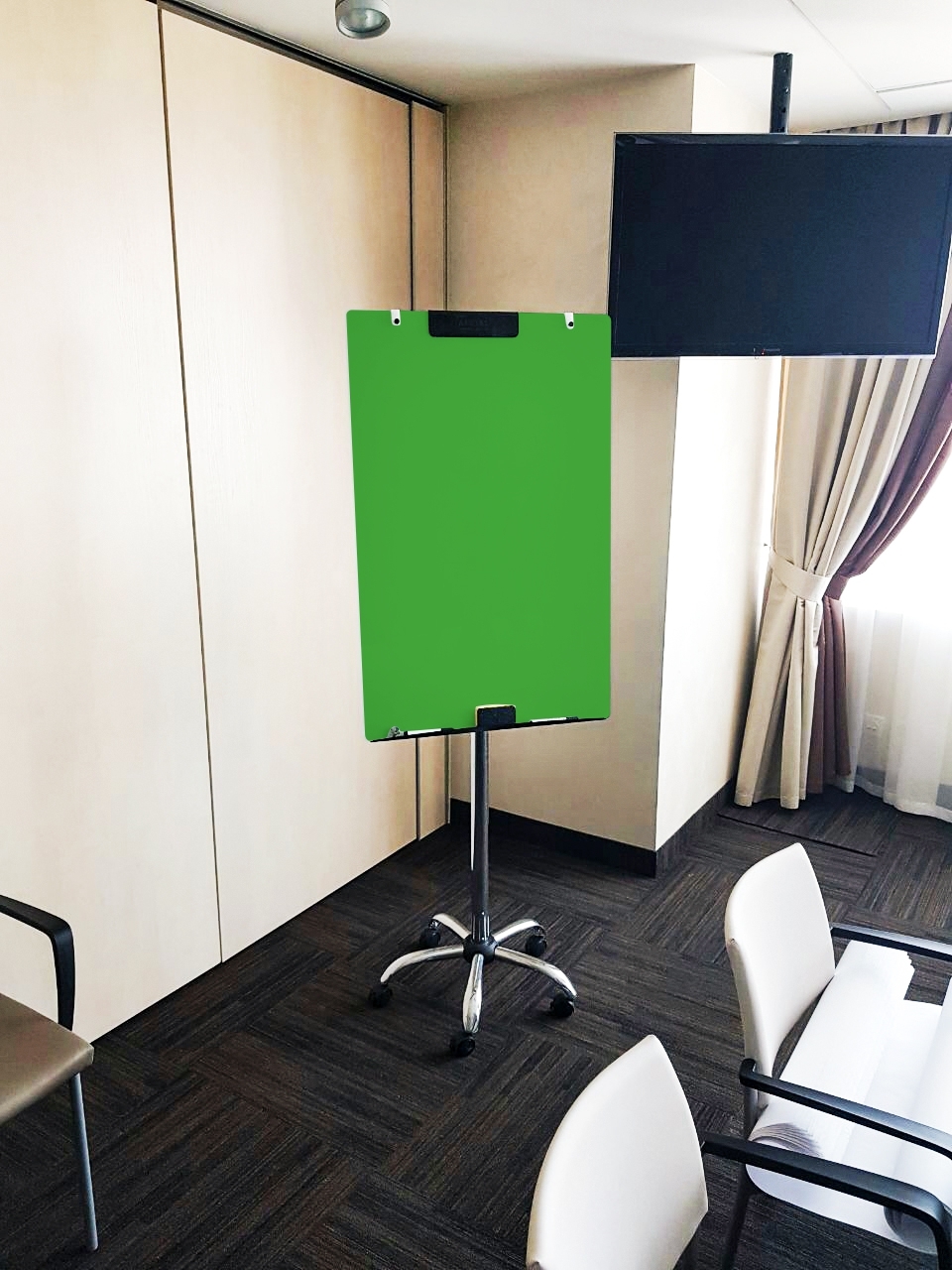 Стеклянный флипчарт Askell Flipchart F067104 (063)