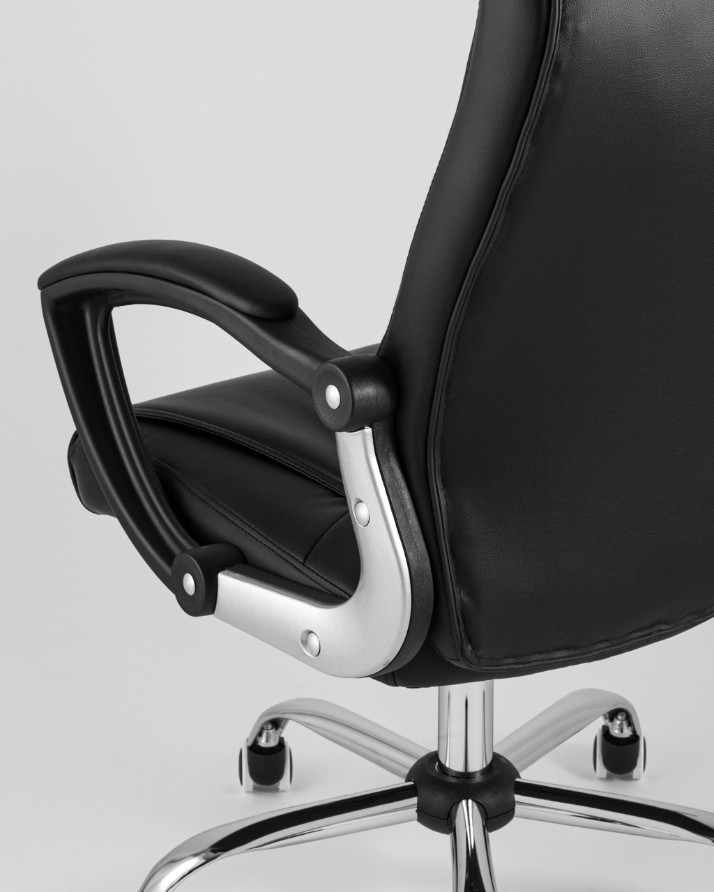 Кресло руководителя TopChairs Tower Черный