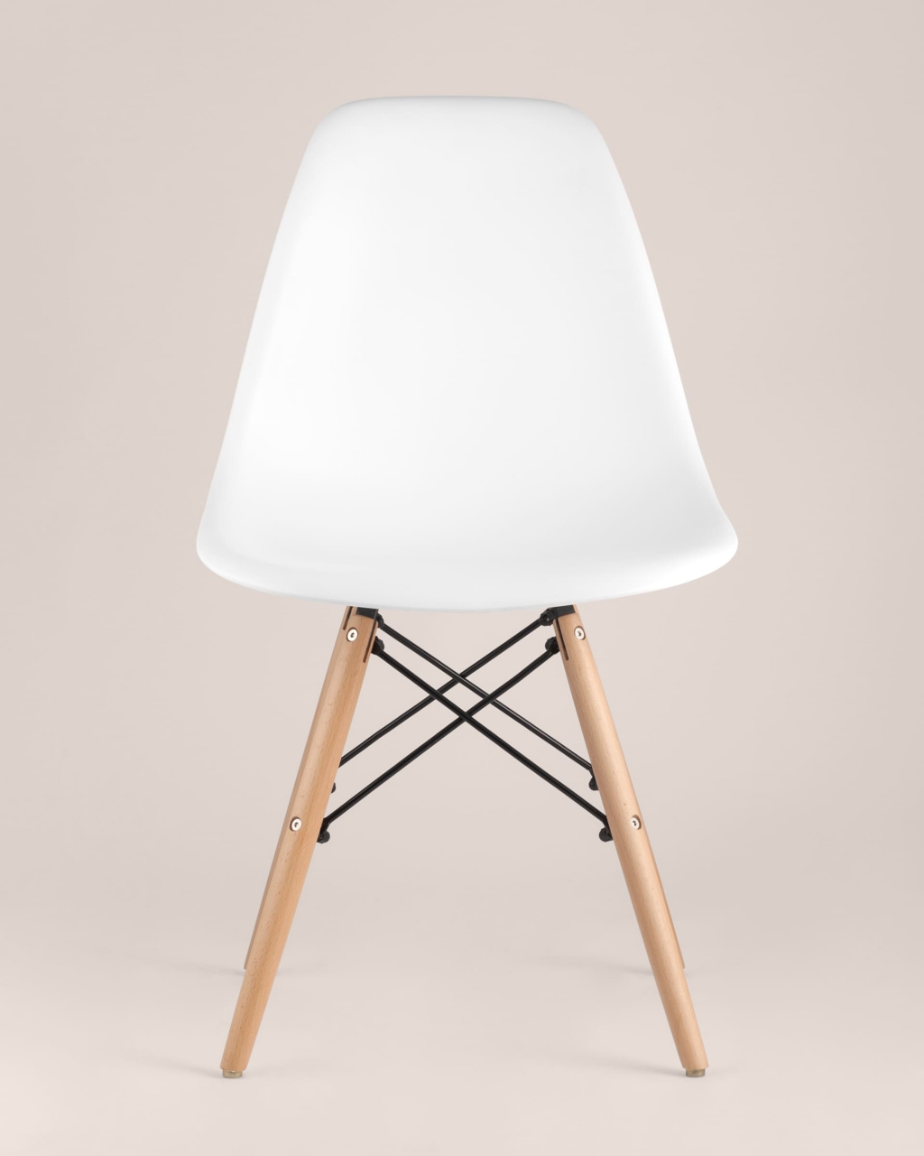 Обеденная группа стол Oslo Square 80x80 см, 4 стула Eames DSW Белый