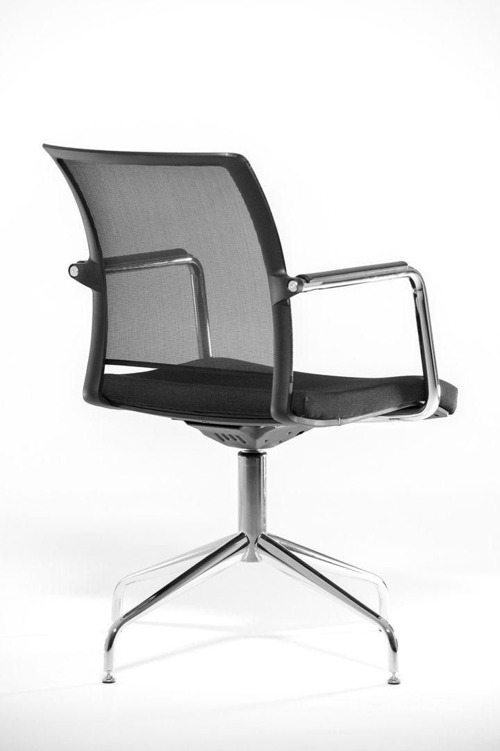 Офисный стул Magna E Черный