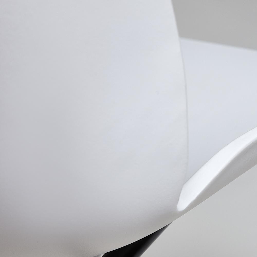 Стул Beetle Chair (mod.70) / 1 шт. в упаковке металл/пластик, 46*57,5*86см, белый