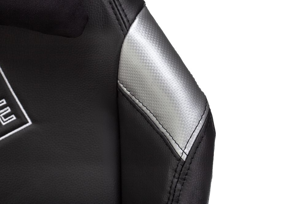 Геймерское кресло Zombie HERO BATZONE PRO Черный