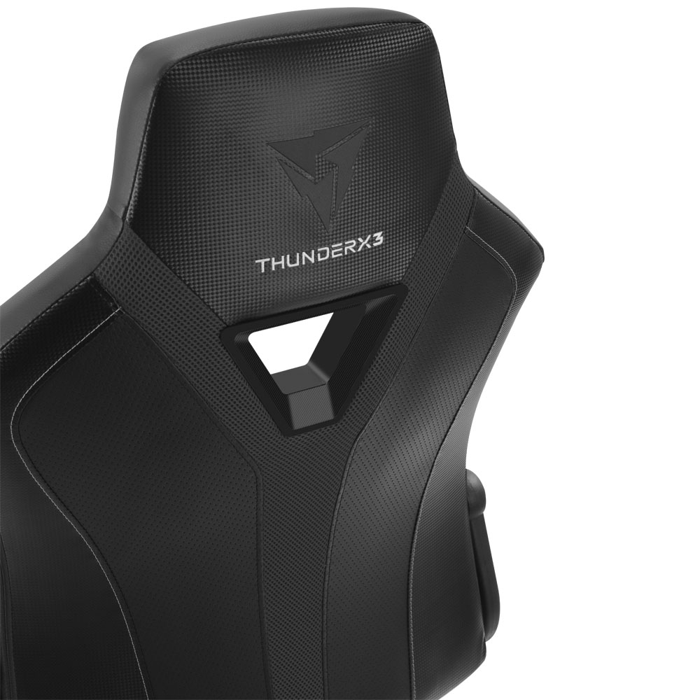 Геймерское кресло ThunderX3 YC1 Black