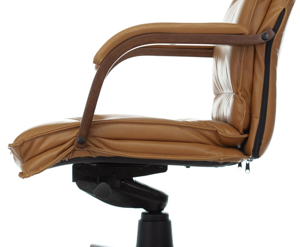 Кресло руководителя Бюрократ T-9927WALNUT Горчичный