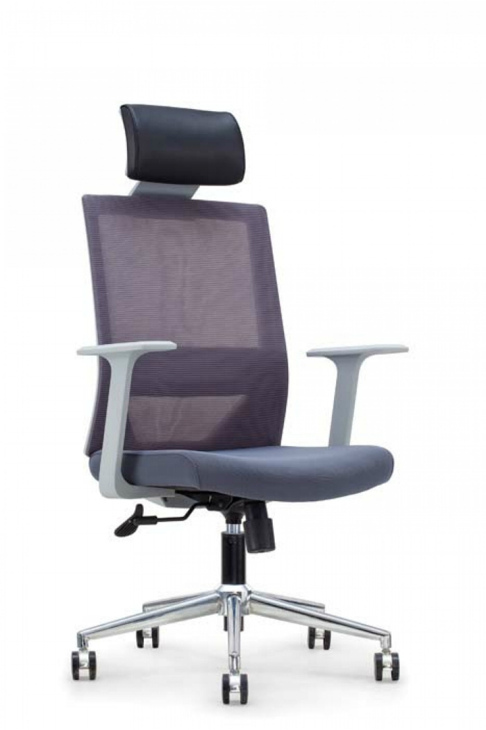 Кресло офисное ТРЭНД Черная ткань