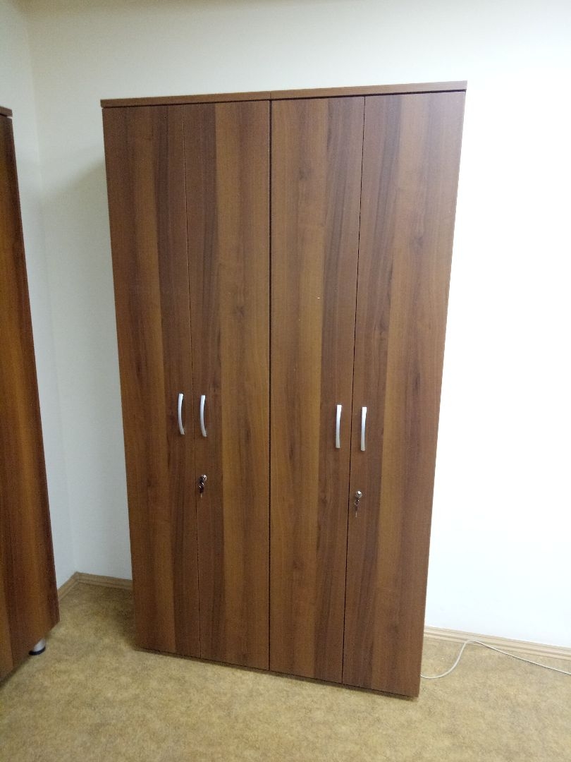 Шкаф 5 секций узкий с замком Альфа 61.50 Ольха