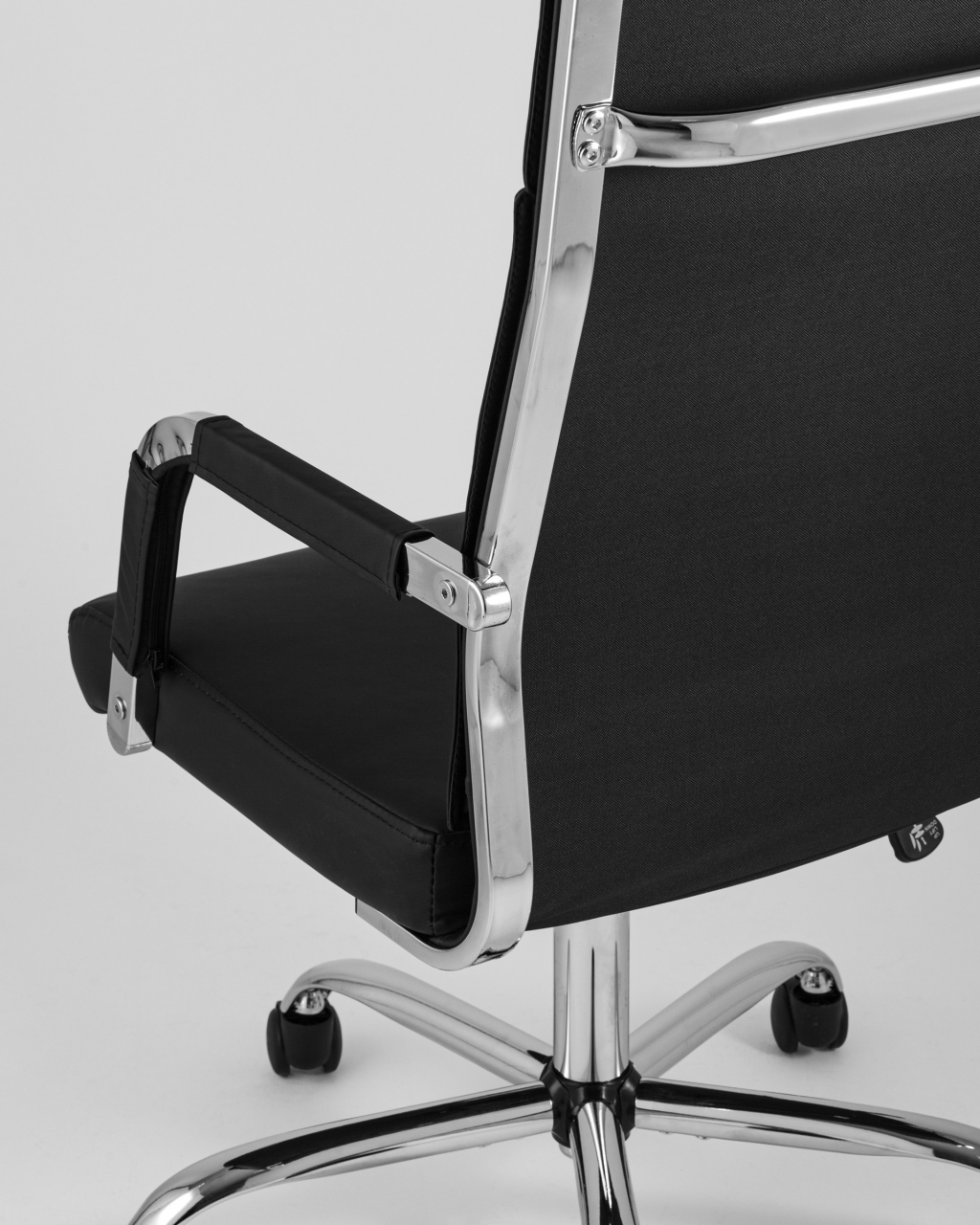 Компьютерное кресло ТопЧаирс Оригинал Черное / TopChairs Original