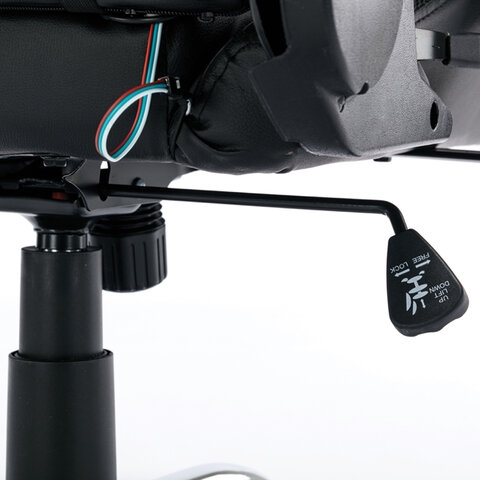 Геймерское кресло BRABIX Lumen GM-150 RGB подсветка Черное