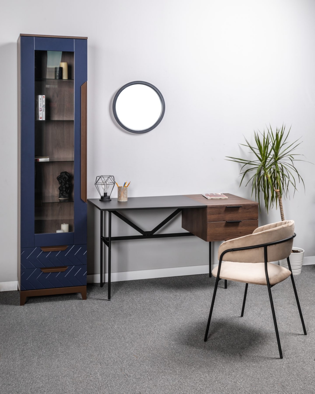 Стол письменный Newton Гладстоун табак