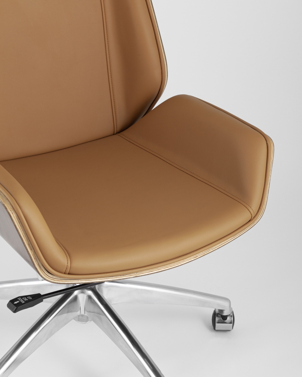 Кресло руководителя ТопЧаирс Cровн Коричневое / TopChairs Crown
