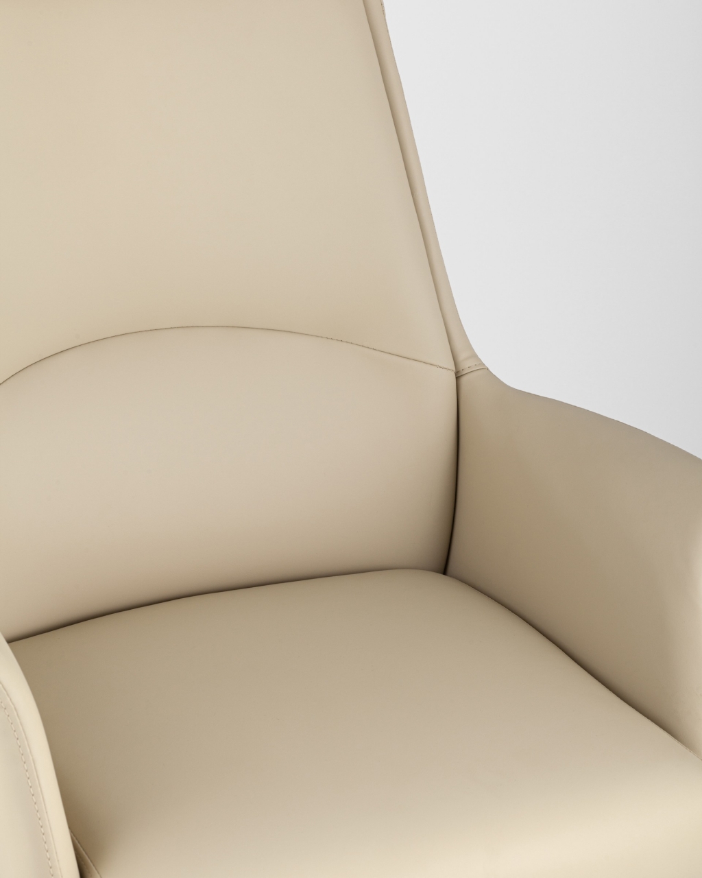 Кресло руководителя TopChairs Viking Бежевое