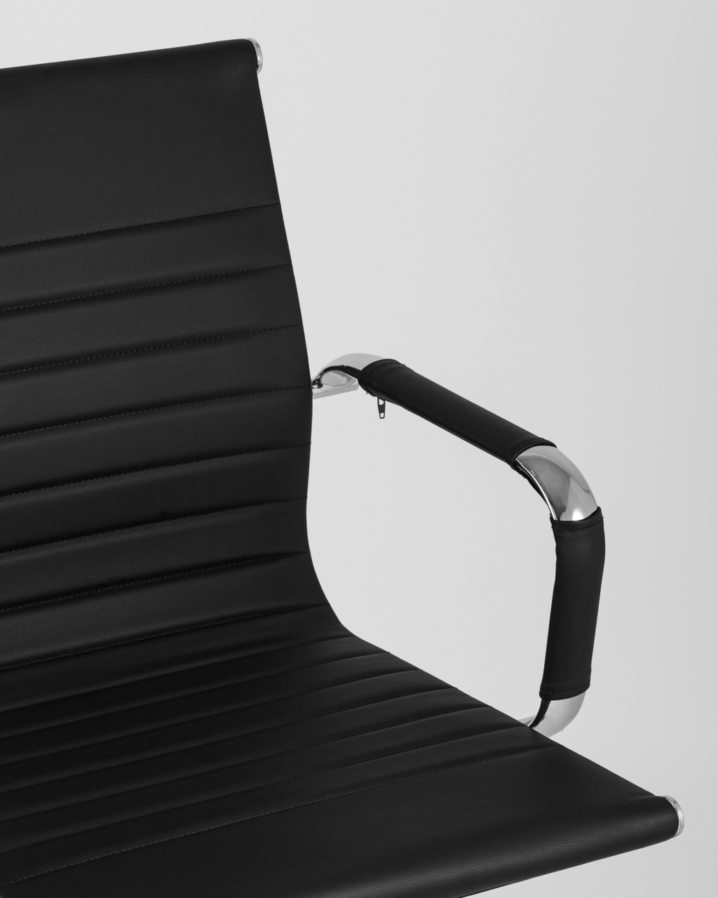 Кресло офисное TopChairs City S Черное