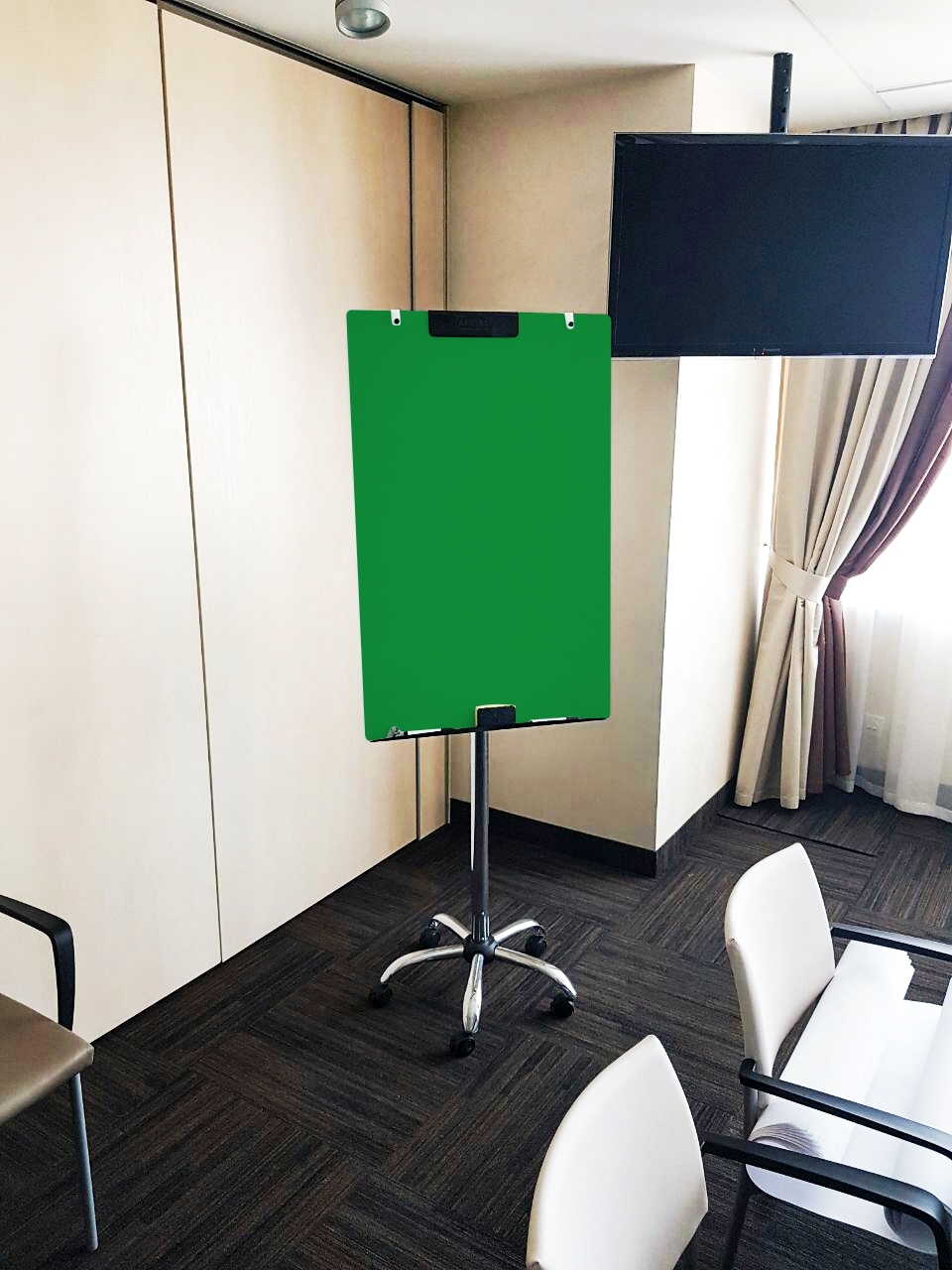 Стеклянный флипчарт Askell Flipchart F067104 (061)