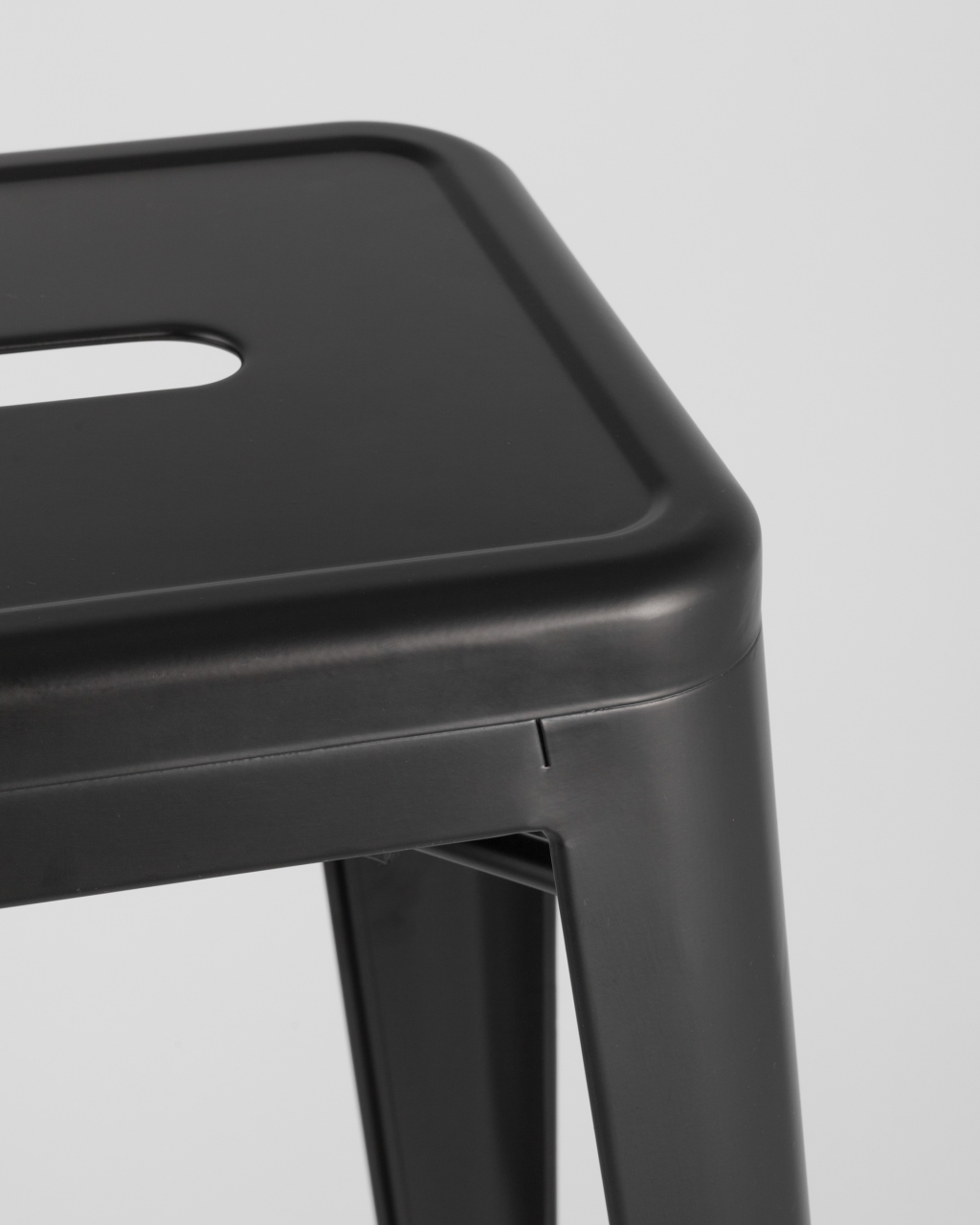 Стул барный Tolix Черный матовый