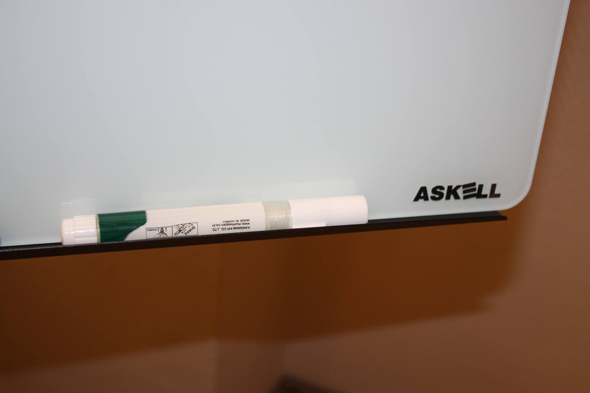 Стеклянный флипчарт Askell Flipchart F067104 (010)