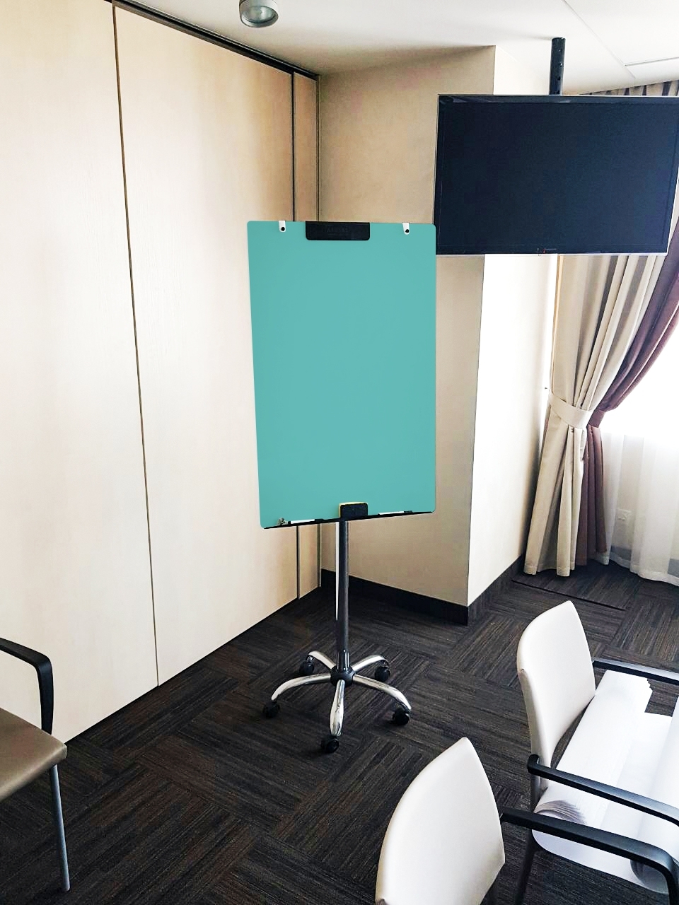 Стеклянный флипчарт Askell Flipchart F067104 (055)