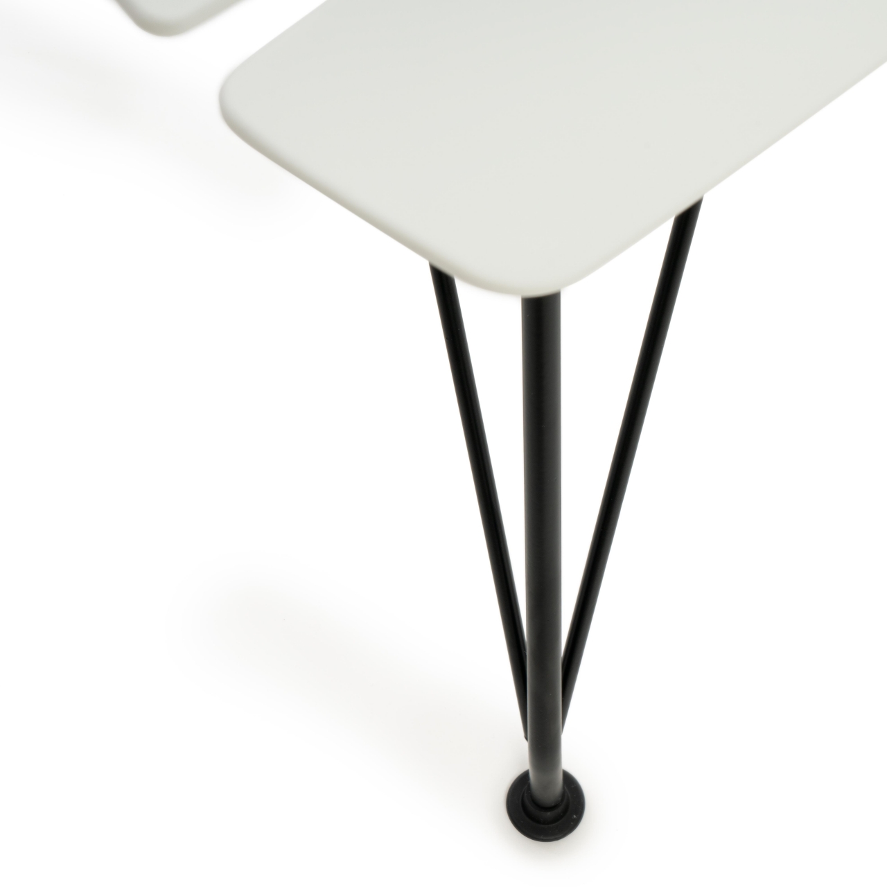 Стул HANSEN (mod. 622N) пластик/металл, 51х47х80 см, высота до сиденья 45 см, белый/черный