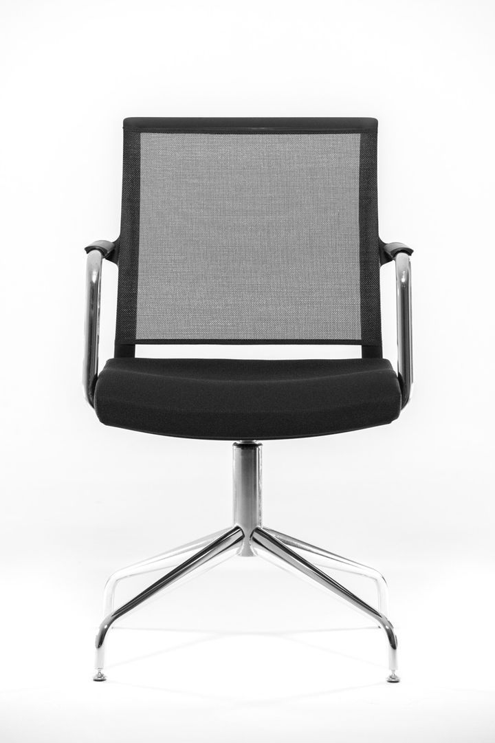 Офисный стул Magna E Черный