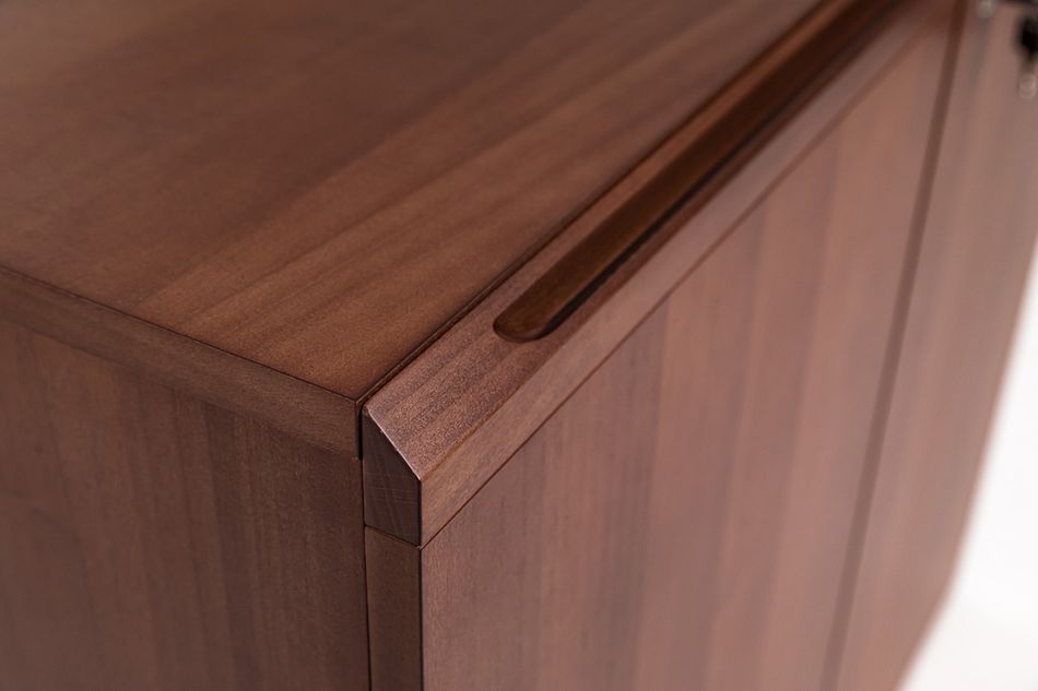 Греденция двухдверная LAMARI SET 105 502 WAL Итальянский орех