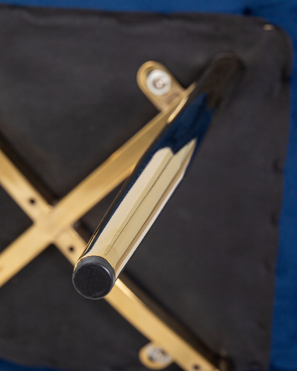 Стул обеденный DOBRIN ALEX золотые ножки Темно-синий велюр V108-67