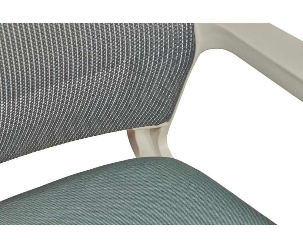 Кресло офисное Бит белый пластик Серый