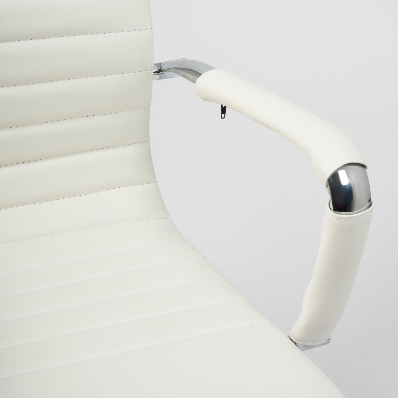 Кресло URBAN кож/зам, белый, 36-01