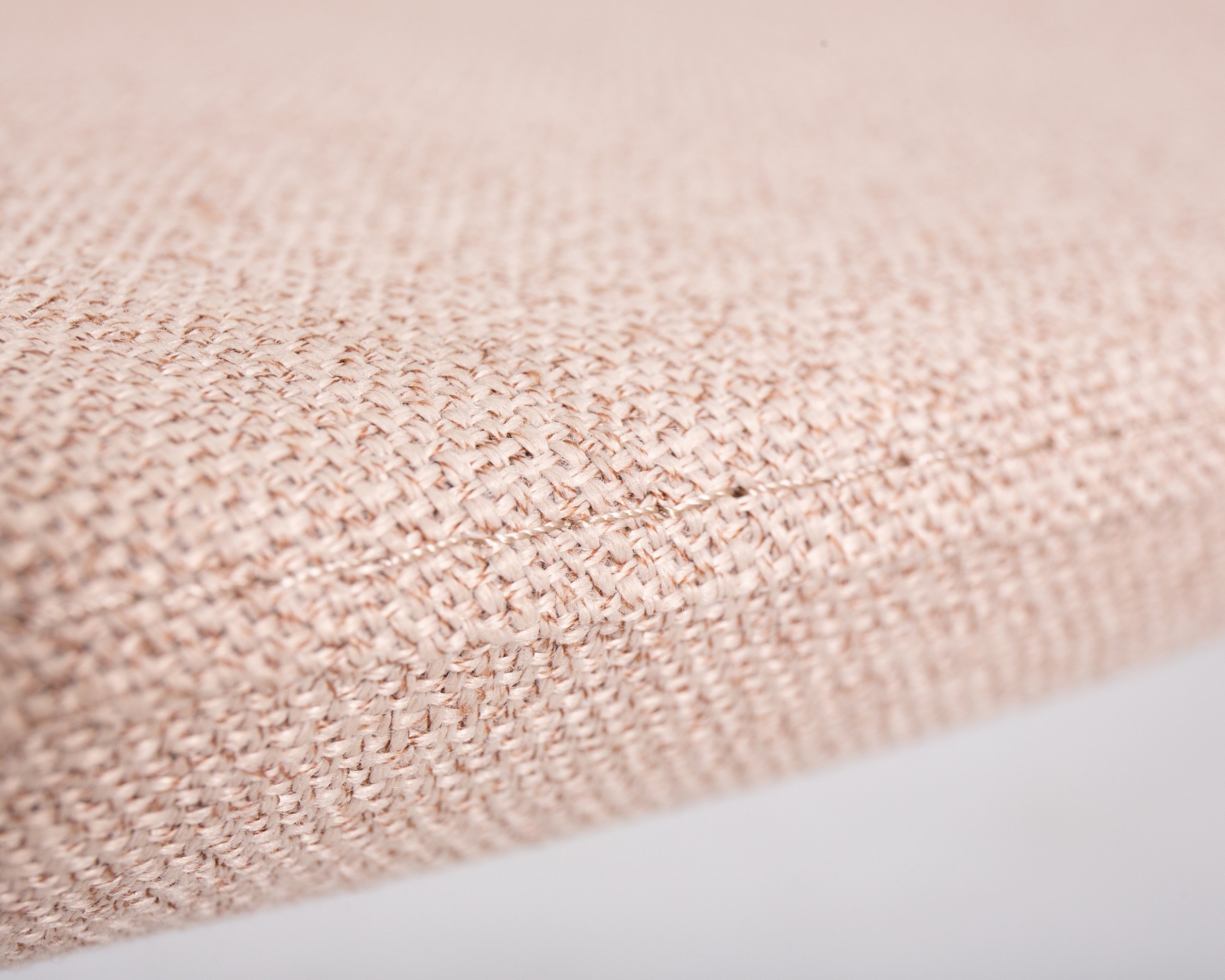 Кресло дизайнерское DOBRIN SWAN Бежевая ткань IF1