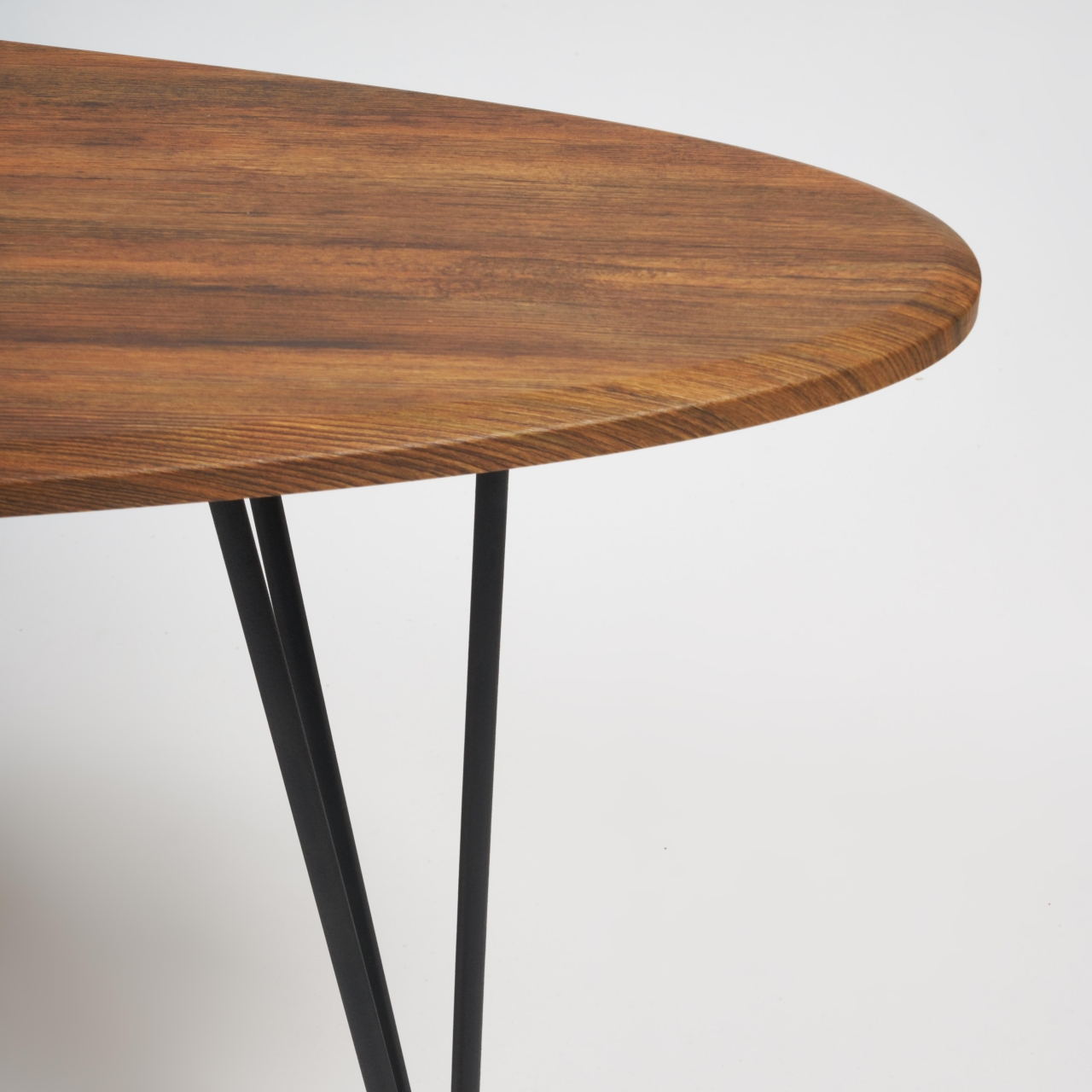 Стол журнальный WOLCOT МДФ/металл, 90*120*46,5 см, Дуб Американский (ножки черные)