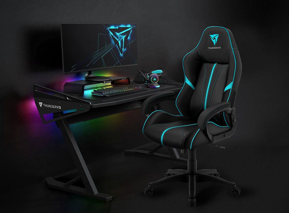 Геймерское кресло ThunderX3 BC1-BC AIR Black Cyan