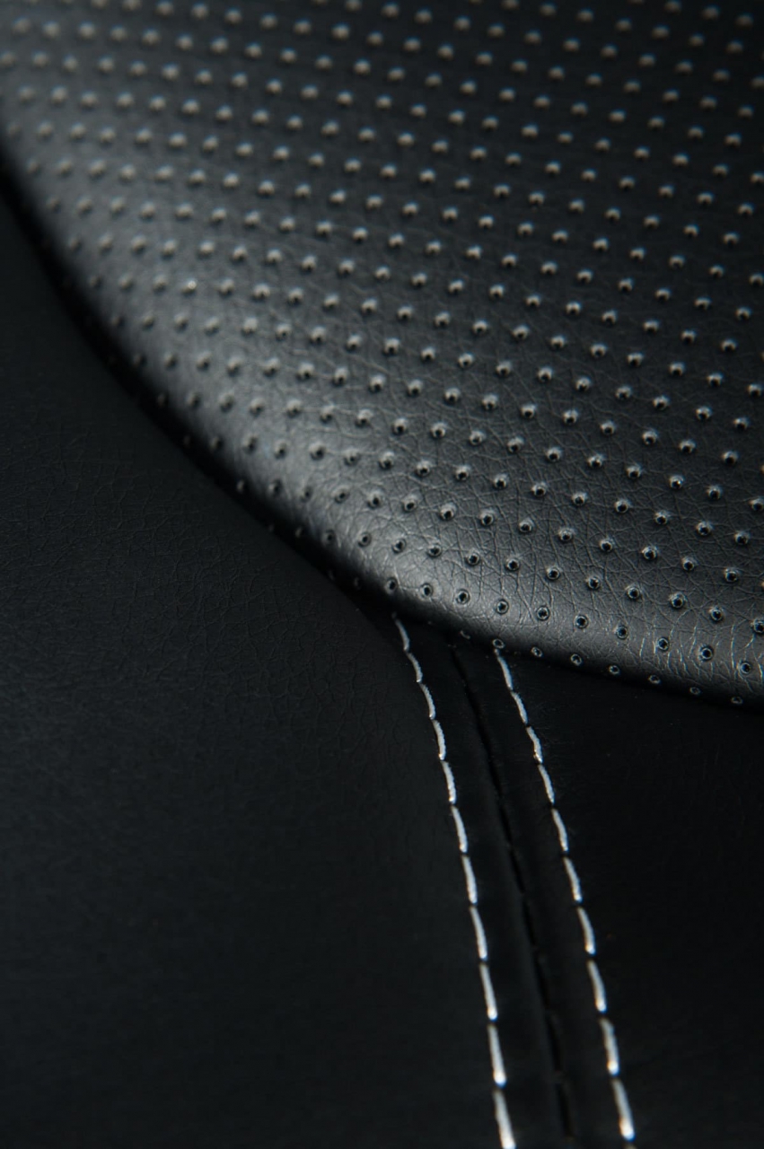 Кресло офисное Мустанг Х CX0496H Black