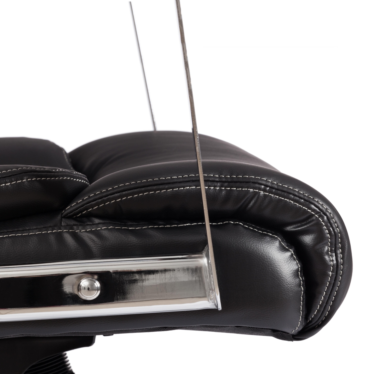 Кресло Atlant рецикл. кожа/иск. кожа, черный