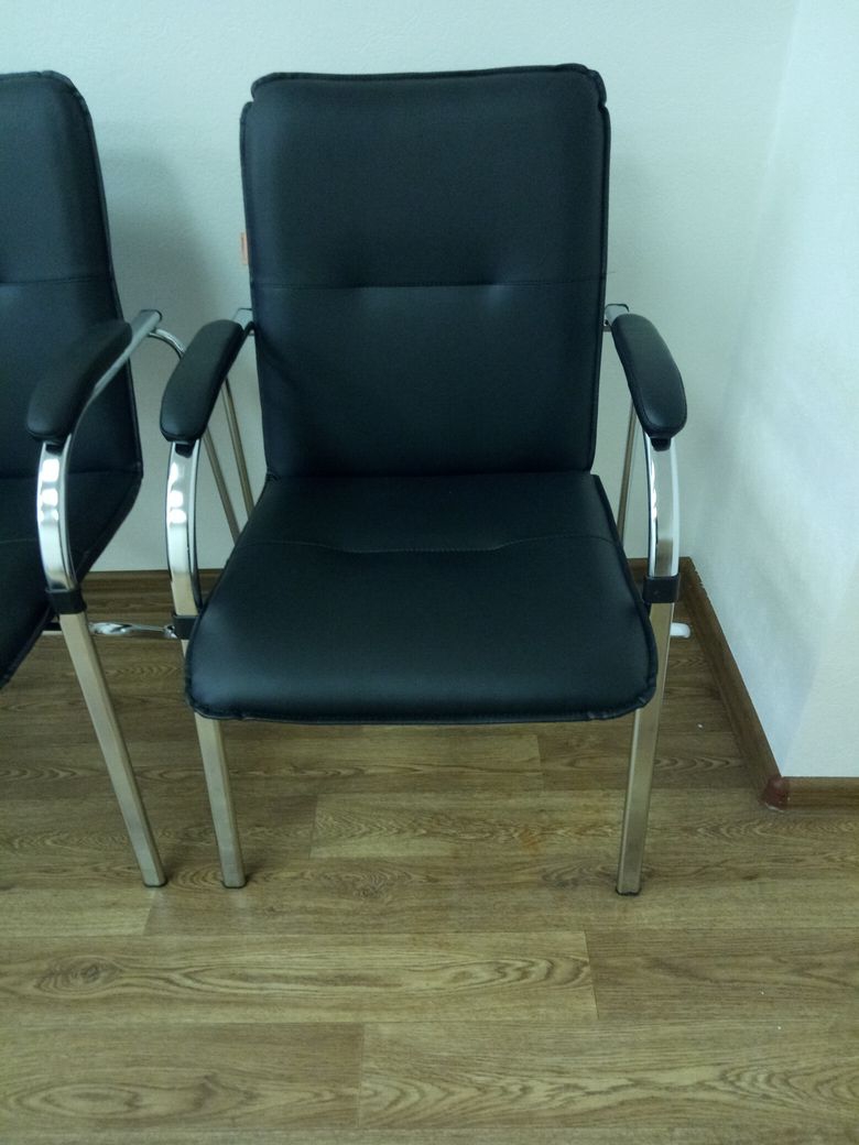 Кресло посетителя CHAIRMAN 850 Terra 118 черный