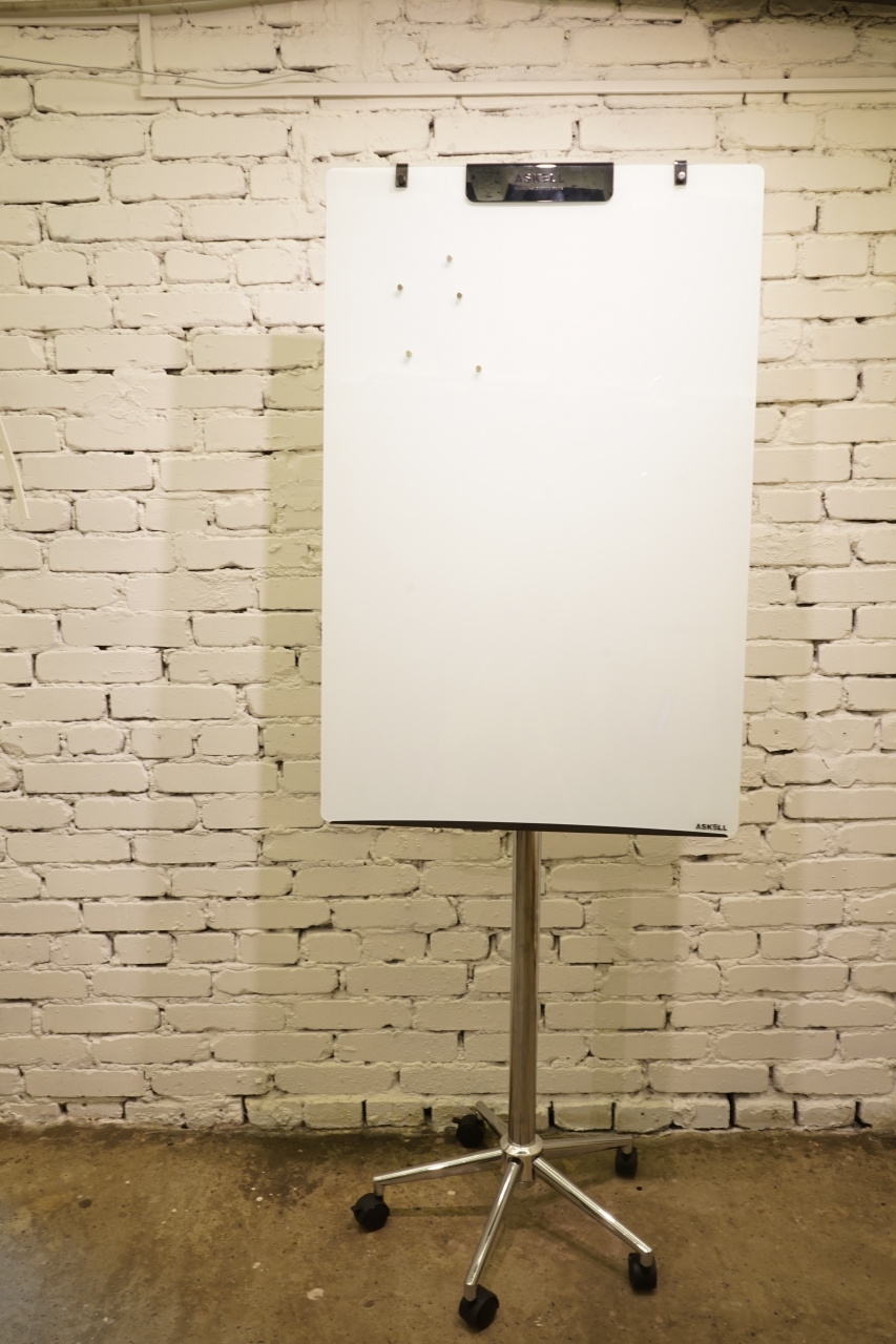 Стеклянный флипчарт Askell Flipchart F067104 (010)