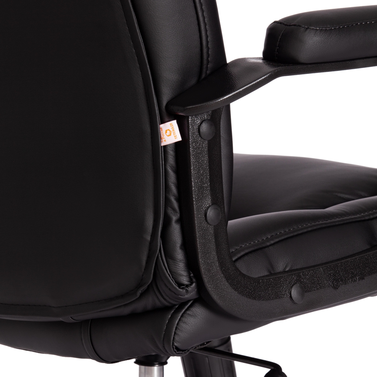 Кресло BERGAMO хром (22) кож/зам, черный, 36-6