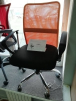 Riva 8075 Черный-оранжевый (Б) Кресло оператора