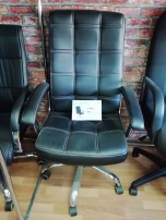 Riva 9092 Черный (Б) Кресло руководителя