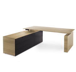 110 103 ECL-L BL 110 103 ECL-L BL TESLA Стол письм. с тумбой SX СВ.ЭВКАЛИПТ/ЧЕРНЫЙ